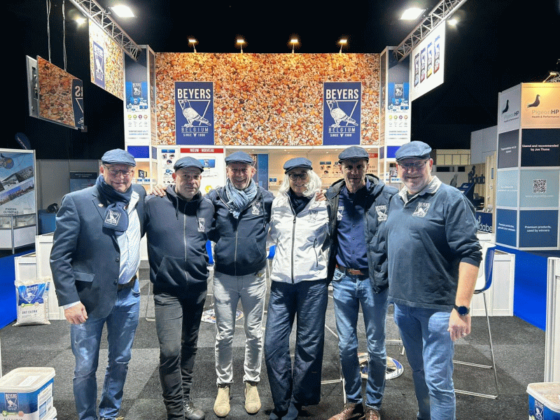 Dieses Bild hat ein leeres Alt-Attribut. Der Dateiname ist maastricht-23.gif